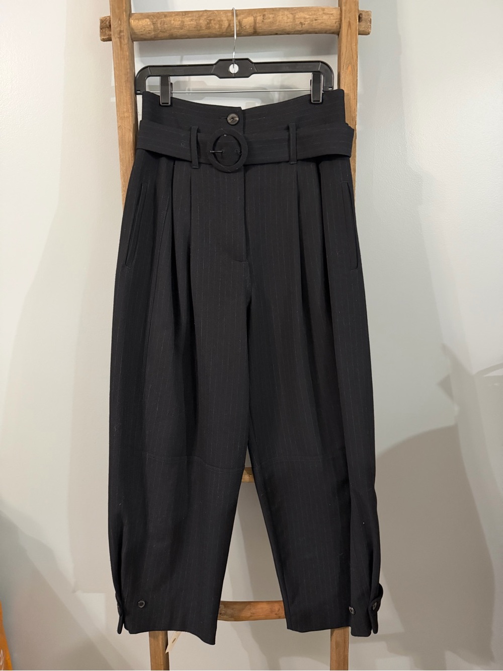Zara Black High-Rise Pleated Trousers with Round Buckle Belt